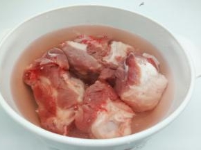 筒骨清水泡2小时