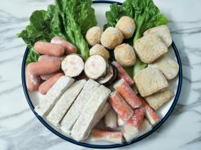 亲亲肠、爆汁鱼蛋、鱼豆腐、蟹肉棒、槟榔芋