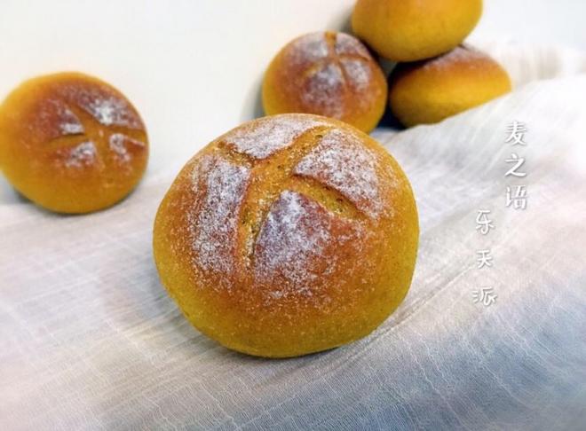 胡萝卜全麦面包