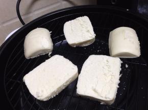 2分钟后翻面再烤2分钟