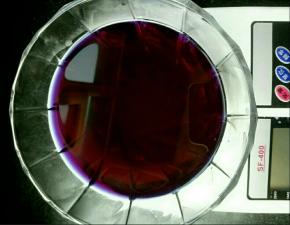 待冷却后滤出120克蝶豆花水