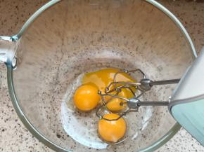 蛋黄打蛋器打发