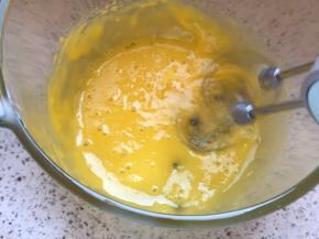 打至明显膨胀，颜色变浅