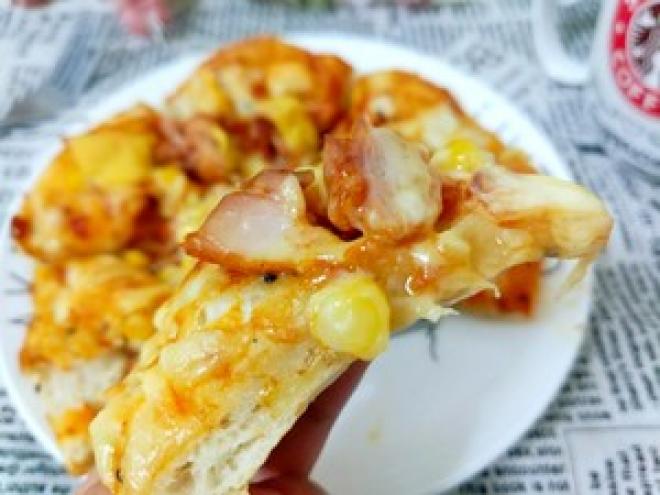 奥尔良鸡腿肉玉米披萨