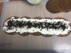 撒30克的奥利奥饼干碎