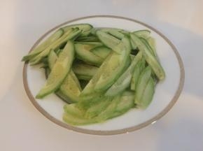 装盘备用。