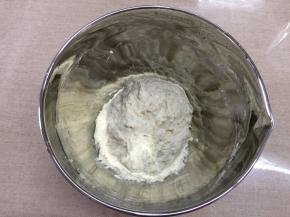 全部混匀，室温15度，发酵5小时