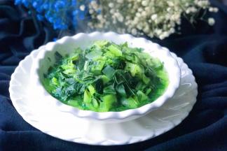 绿色健康的青菜钵就出锅了