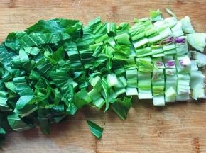 切成小块，尽量小点