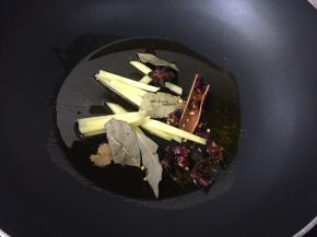 冷锅冷油爆香香料