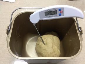 结束后检查面团温度