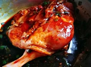 把料沾匀