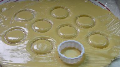 用模具印出形状