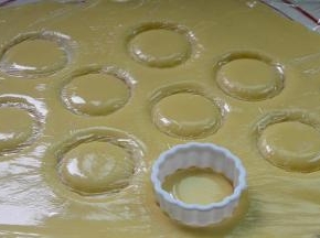 用模具印出形状