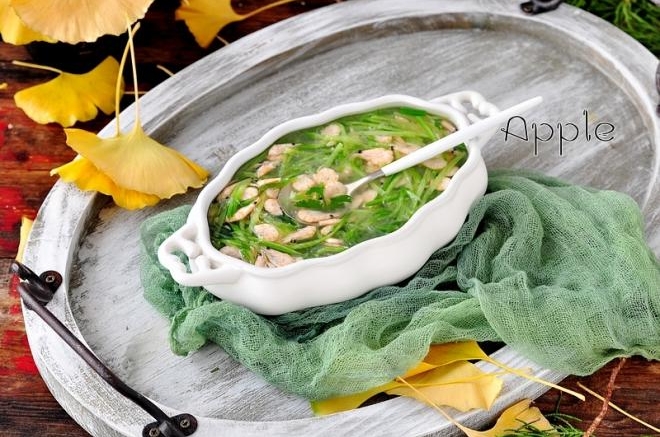 南极鳞虾萝卜粉丝汤