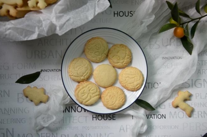 DIY +嘻哈猴饼干