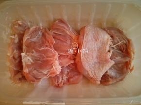 去骨，去骨后我称了一下净重约440G