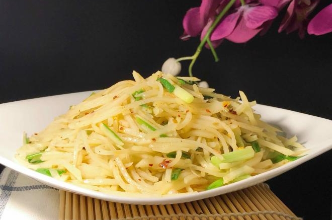 酸辣土豆丝