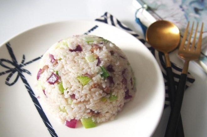 蔬菜蛋炒饭