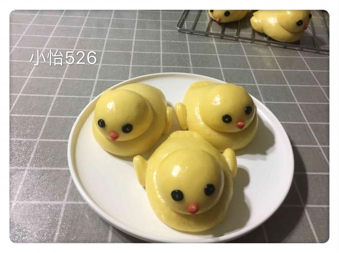 大黄鸭馒头