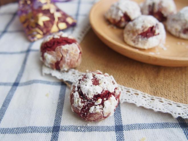 红丝绒裂纹曲奇