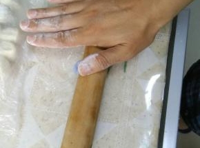 现在来说说擀面仗的使用方法