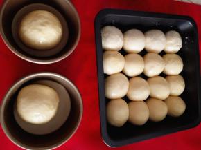 6.	二次发酵，至原来的2倍大，表面刷蛋液，