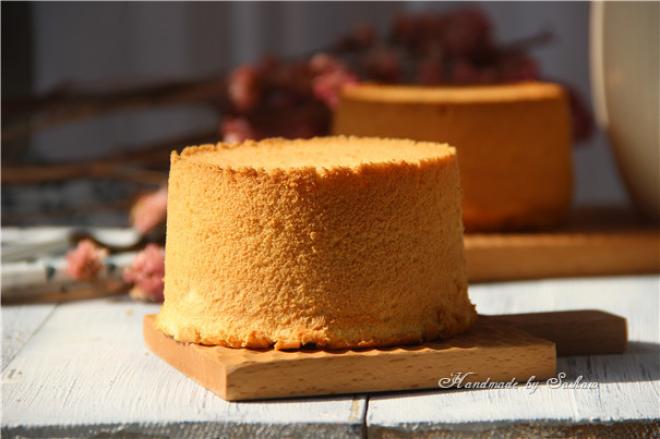 4寸Q润戚风蛋糕