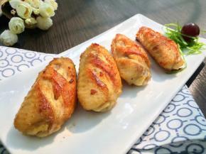 煎至18分钟后，鸡翅就熟了，一定小火，不要大火煎，大火容易糊还煎不熟