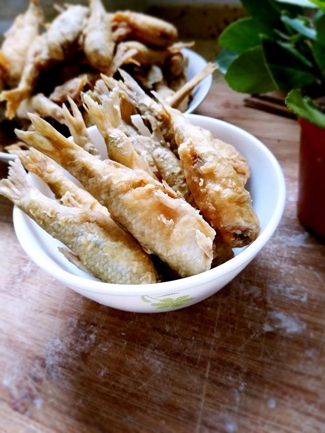 香炸小鱼