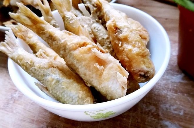 香炸小鱼