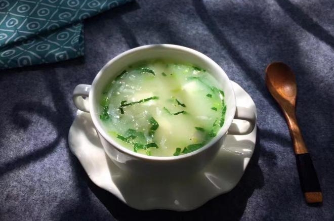 蔬菜鸡蛋粥～宝宝辅食餐