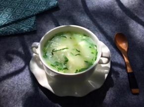 美味营养的一款辅食粥就做好了，分享完毕！