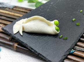 吐泡泡的鱼更美丽。