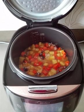 用电饭煲的米饭功能，二十几分钟就好