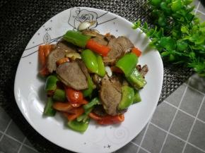 美味的双椒牛肉就做好了。