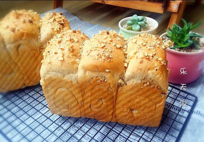核桃吐司