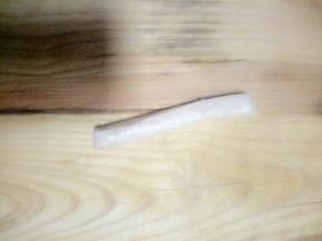 取一条，慢慢搓开，拉伸