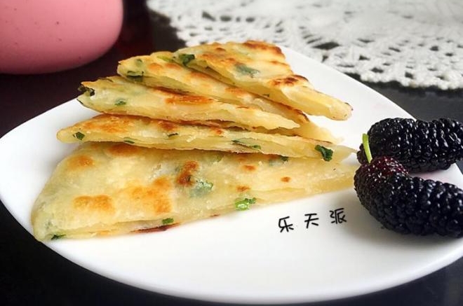 烫面葱油饼