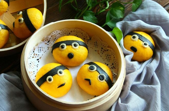 小黄人莲蓉包