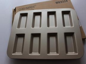 把模具洗净擦干。