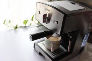 开始制作，立刻就会有咖啡出来。