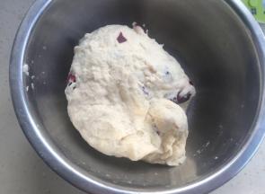 然后两者揉匀成团