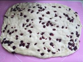 排气时顺便加入切碎的蔓越莓