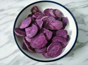紫薯去皮切块