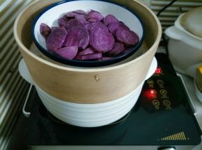 放入蒸笼蒸熟