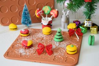 圣诞节里给孩子做上这样一款马卡龙，相信孩子一定给喜欢的。