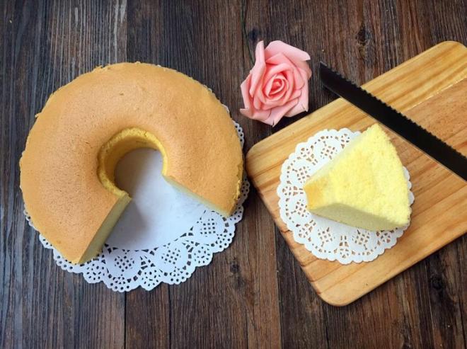 八寸橙香中空戚风蛋糕