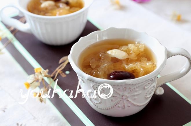 红枣百合银耳羹