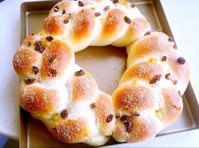 烤箱预热上下火170度，烤20-25分钟